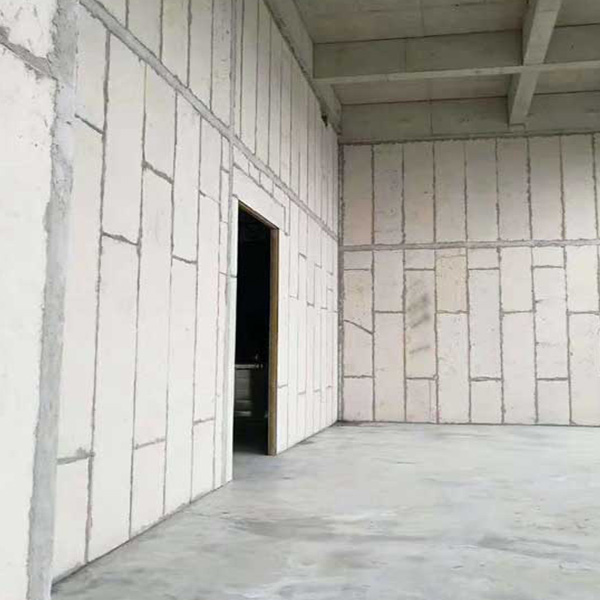 平原聚苯颗粒复合夹芯墙板